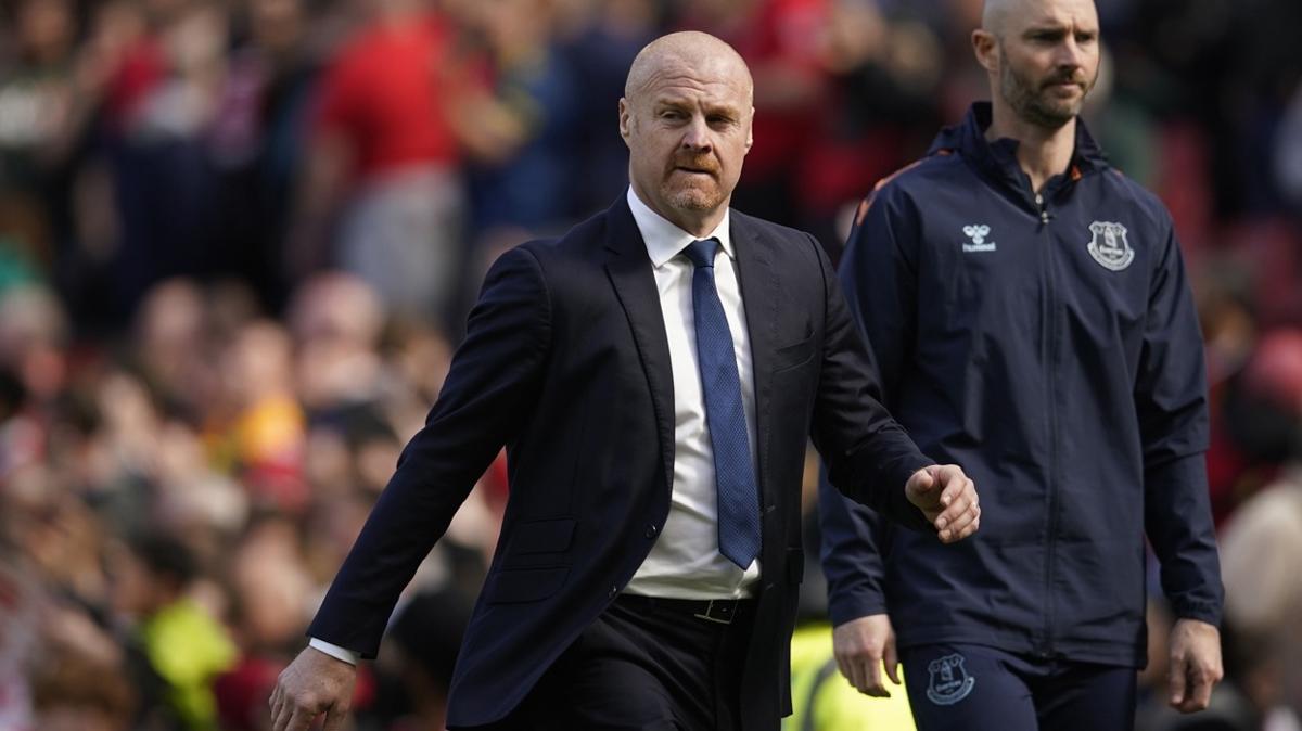 Sean Dyche: Kulp istemezse Gray gidemez