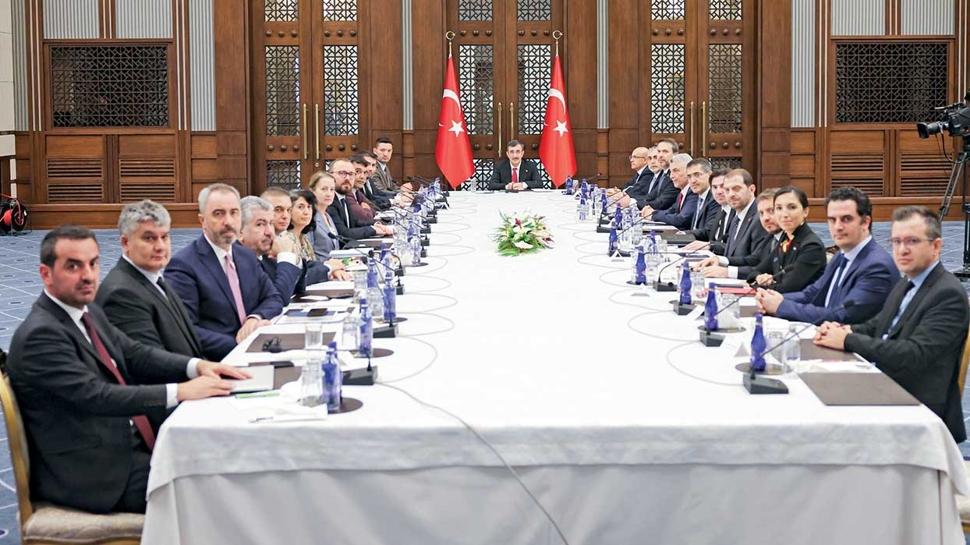 �D�nya'dan 18 milyar dolar ek destek