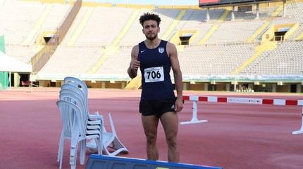 Atletizmde milli sporcu Ayetullah Demir, T�rkiye rekorunu k�rd�