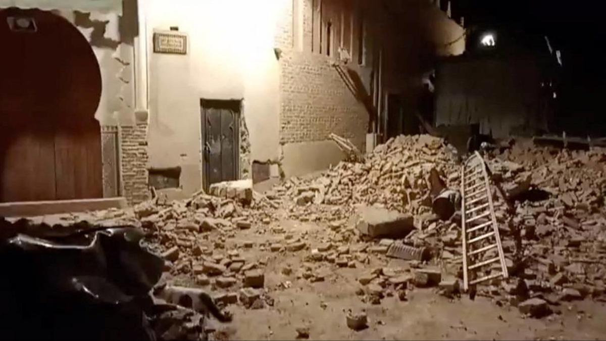 Fas' vuran iddetli deprem Marake'te yzlerce kiinin lmne yol at