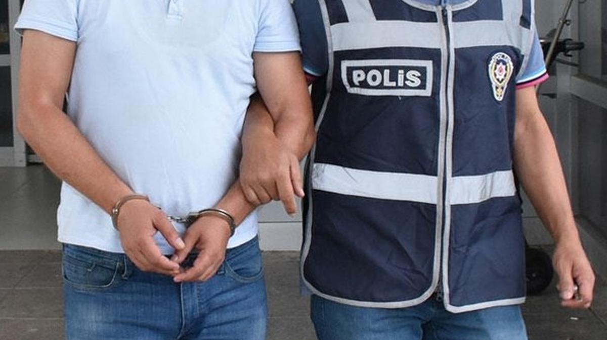 Adana'da FET phelisi eski polise hapis istemiyle dava ald