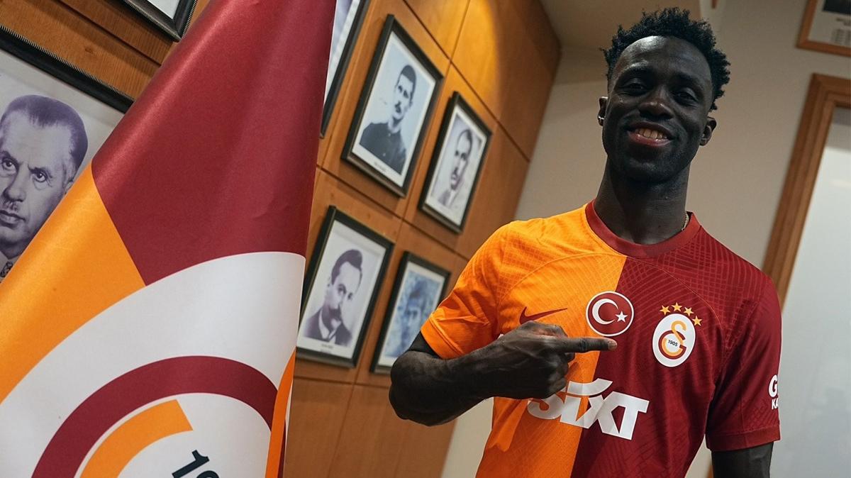 Davinson Sanchez: Transferim iin mcadele edenlere teekkr ederim