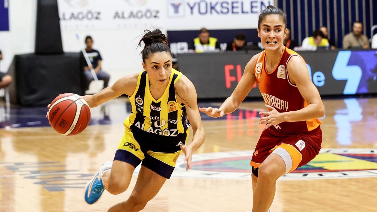 Basketbol derbisinde Fenerbahe, Galatasaray' farkl yendi