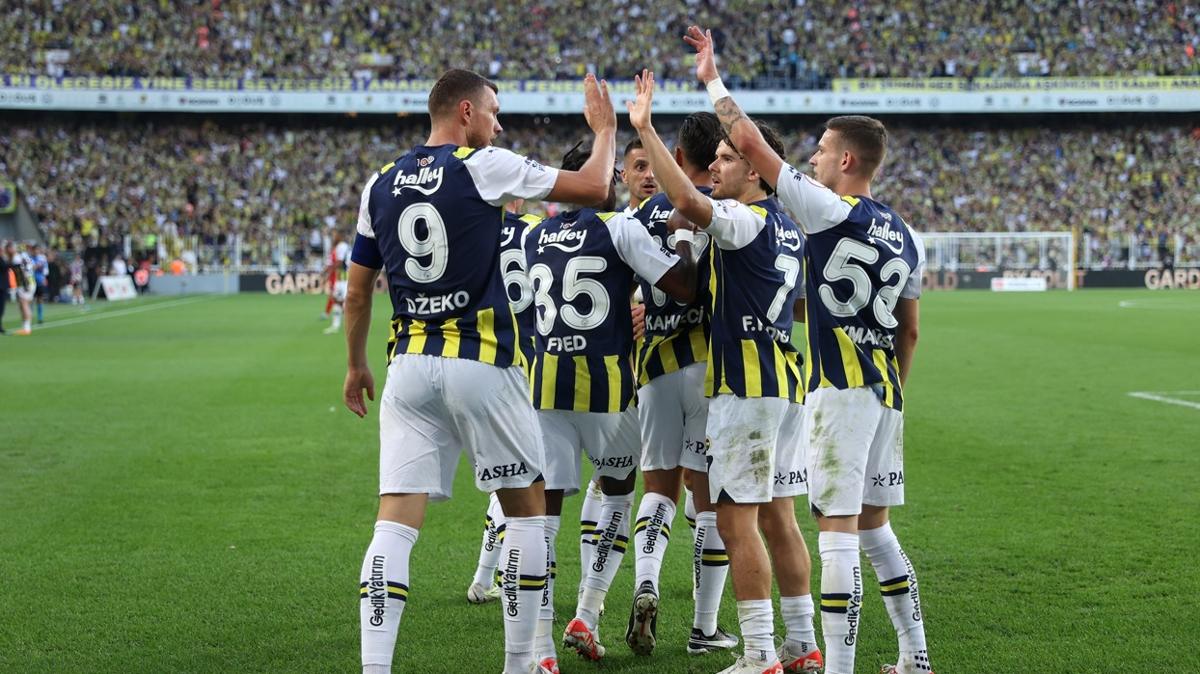 Ma%C3%A7+Sonucu:+Fenerbah%C3%A7e+3-2+Antalyaspor