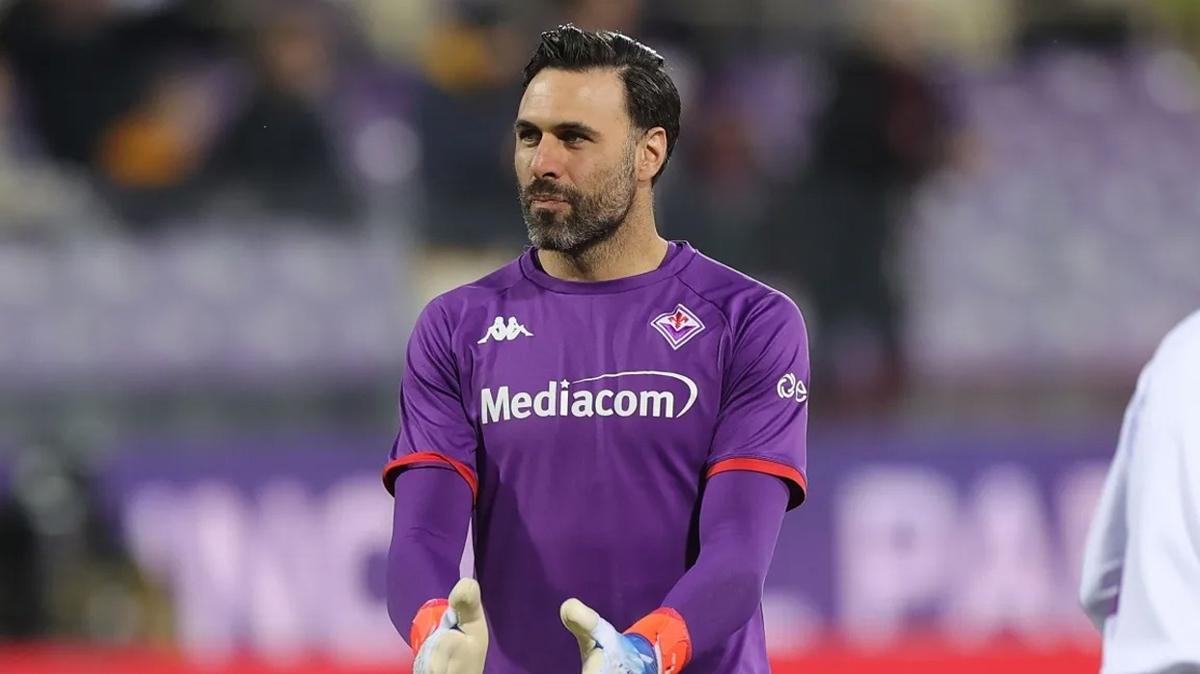 Sirigu+Nice%E2%80%99e+imza+att%C4%B1