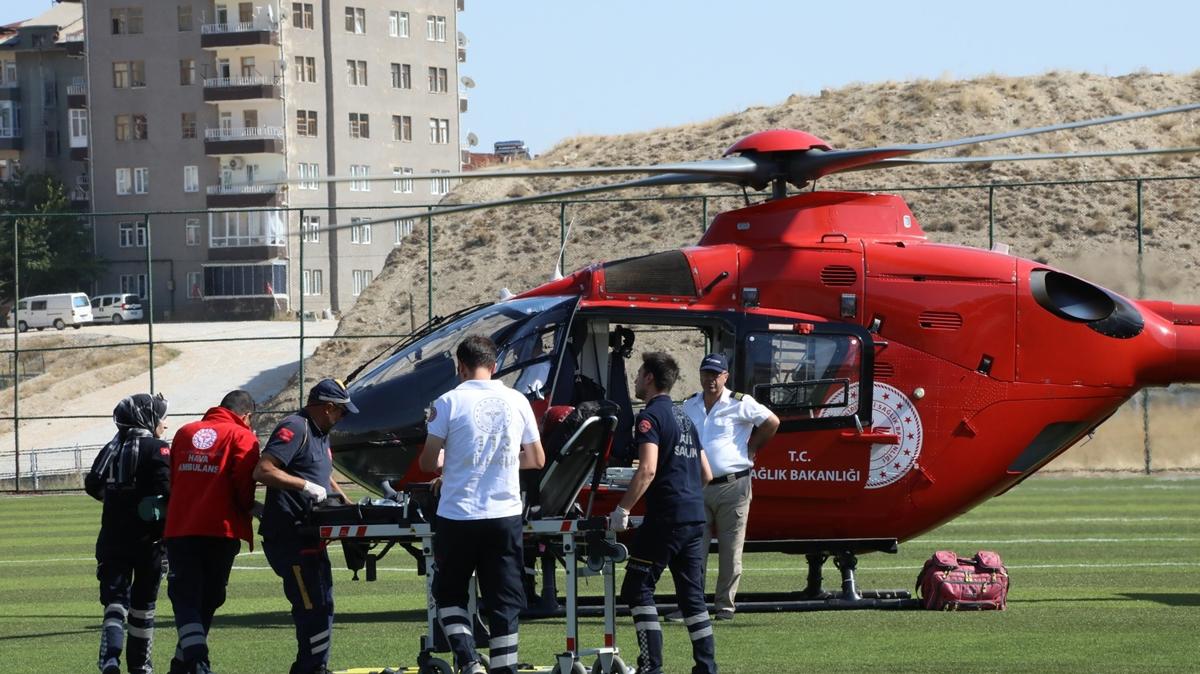 Kalp krizi geiren hastann imdadna ambulans helikopter yetiti