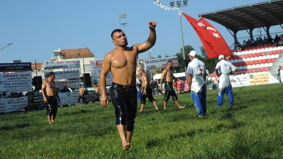 Yozgat 1. Yal Pehlivan Greleri'ni Yusuf Can Zeybek kazand