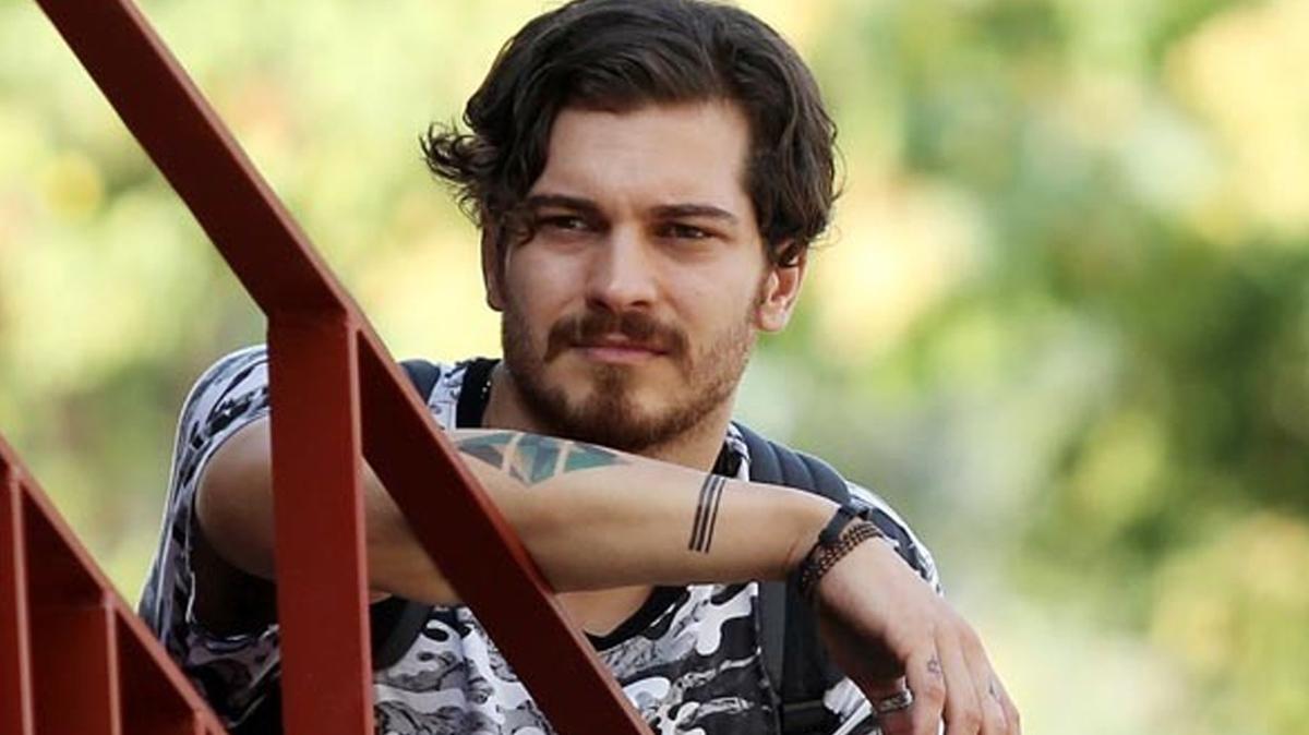 aatay Ulusoy imaj deitirdi! Son hali sevenlerini ikiye bld