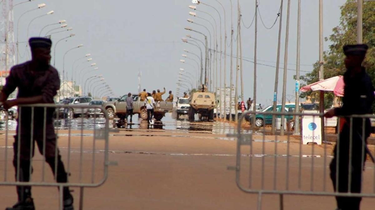 Burkina Faso'daki darbe bastrld