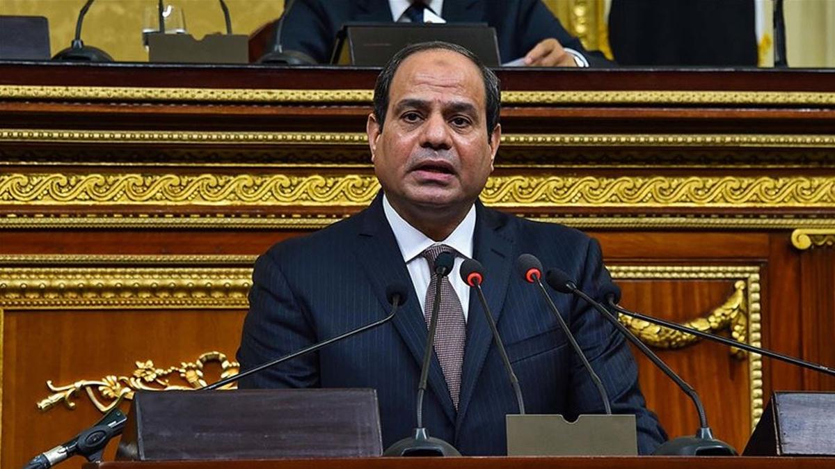 Msr Cumhurbakan Sisi, yeniden aday olduunu aklad