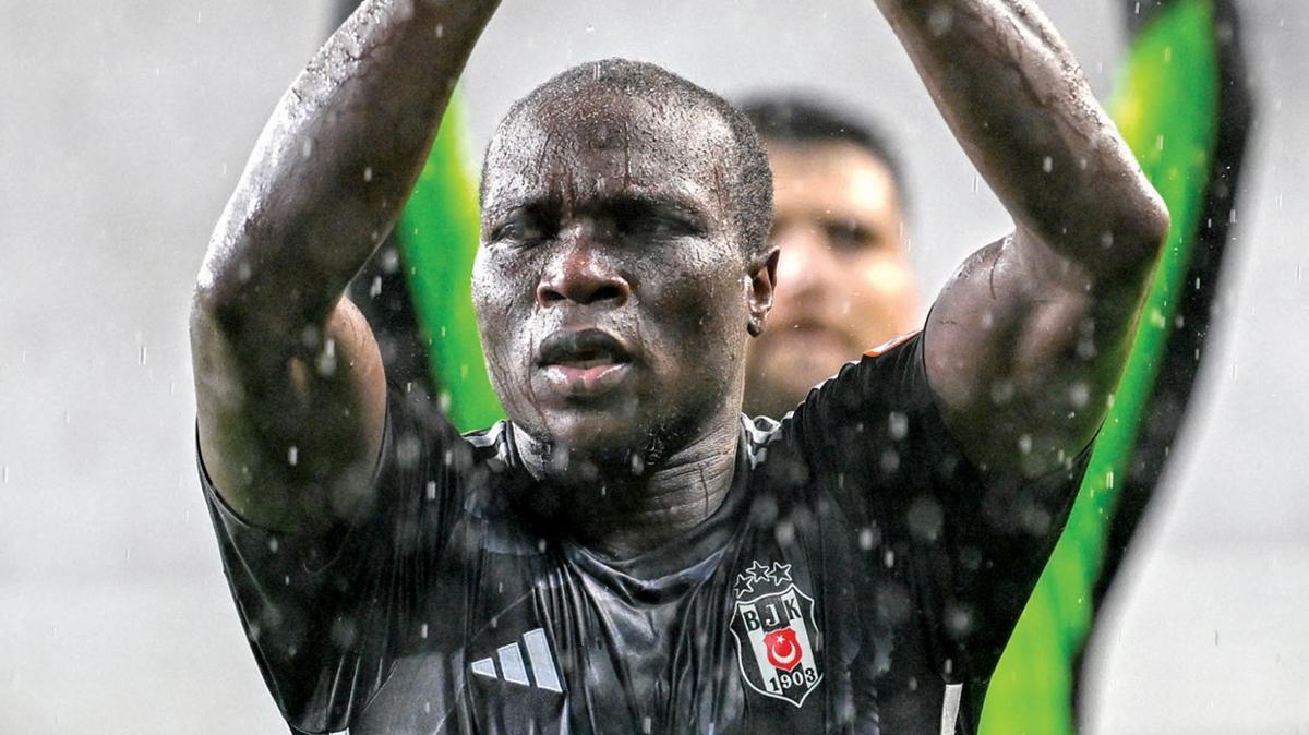 Tarihe gemeye 14 gol kald