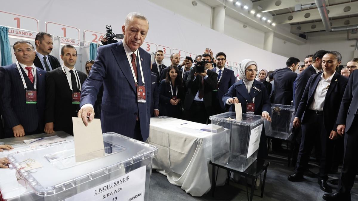 AK Parti'nin 'A Takm' belli oldu: 49 yeni isim listede