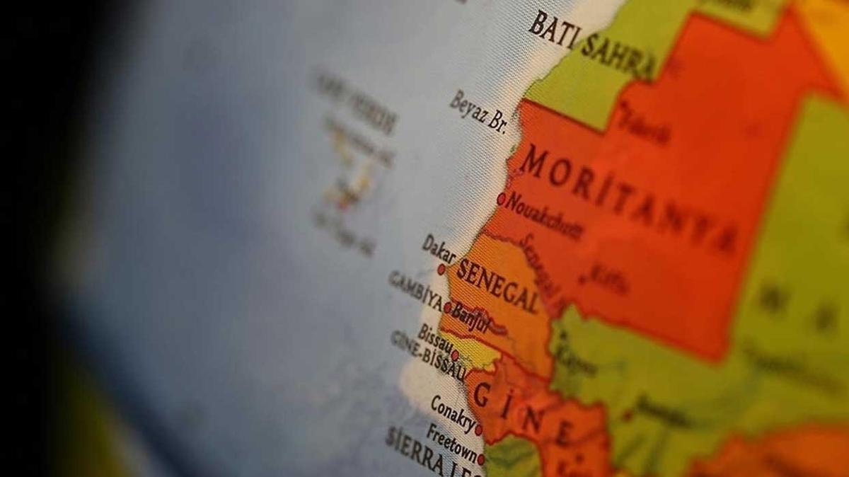 Senegal'de seim ncesi hkmet feshedildi