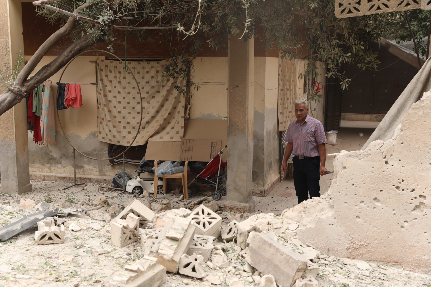Suriye ordusundan 6 salk tesisine saldr: 1 sivil ld