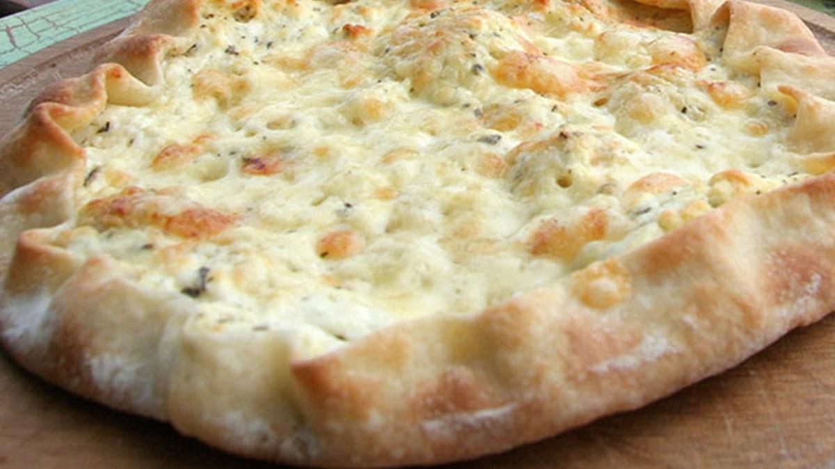 Cicirya pidesi tarifi! Bunu denemeden pide yedim demeyin, mptelas olacaksnz