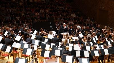 Bakanlk tarafndan davet edilen Mariinski Orkestras Trkiye'de ilk kez konser verdi