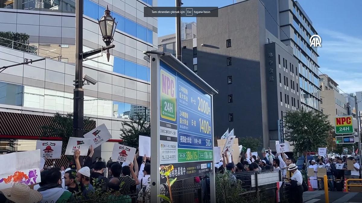 Tokyo'dan Filistin'e destek: Sokaa girileri engellendi