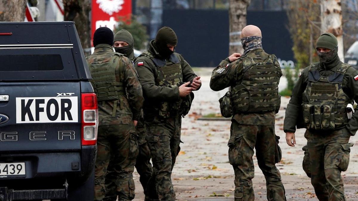 NATO'dan Kosova karar: Takviye asker gnderdi