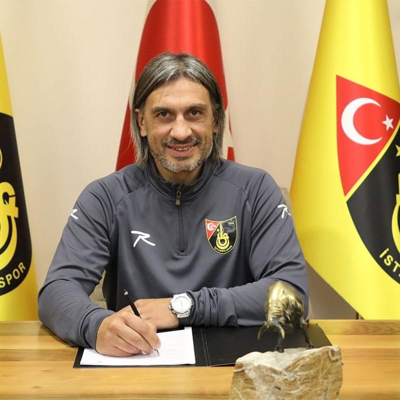 Hakan Yakn, stanbulspor'un yeni teknik direktr oldu