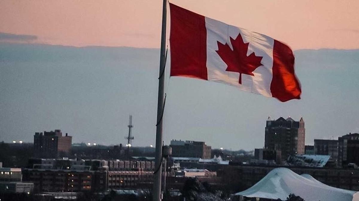 Hindistan'daki 41 Kanadal diplomat geri ekildi