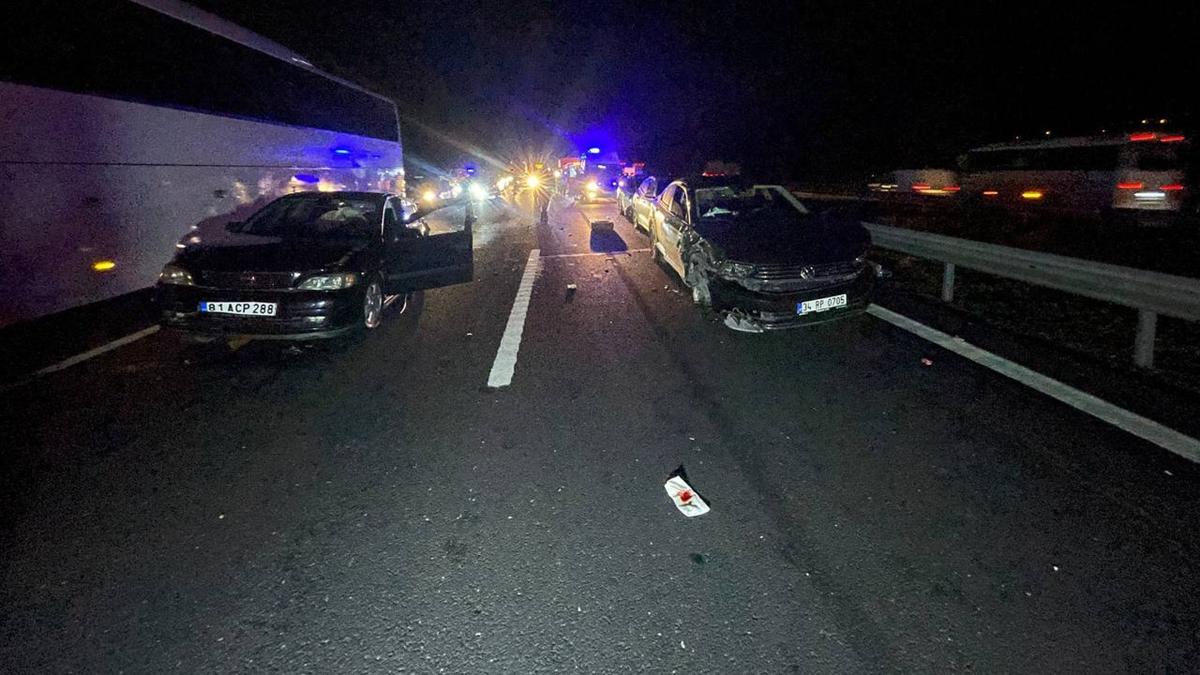 Anadolu Otoyolu'nda zincirleme trafik kazas: 7 kii yaraland