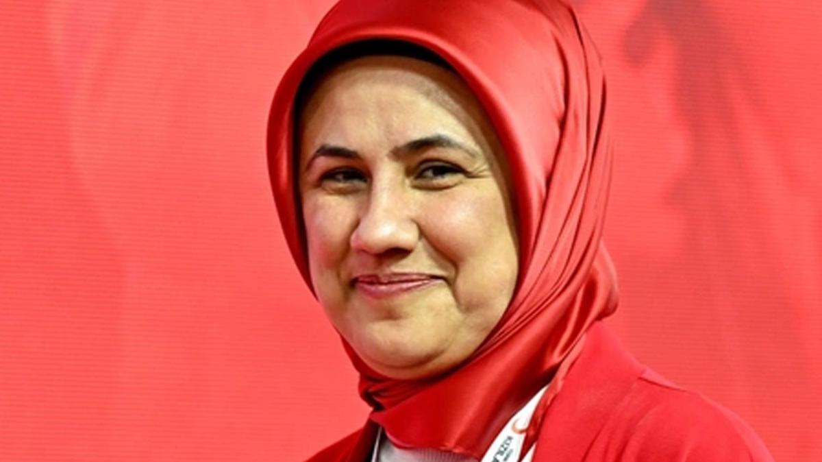 Kzlay Bakan Fatma Meri Ylmaz kimdir" Kzlay Bakan kim" 