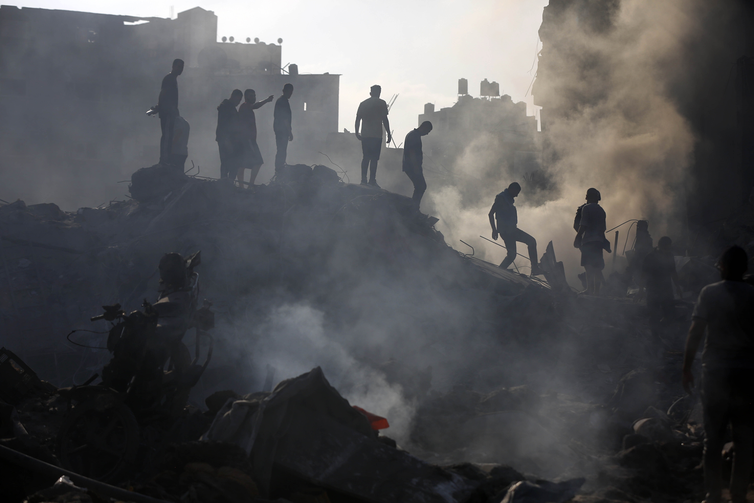 Gazze: srail mlteci kamplarn kasten vuruyor