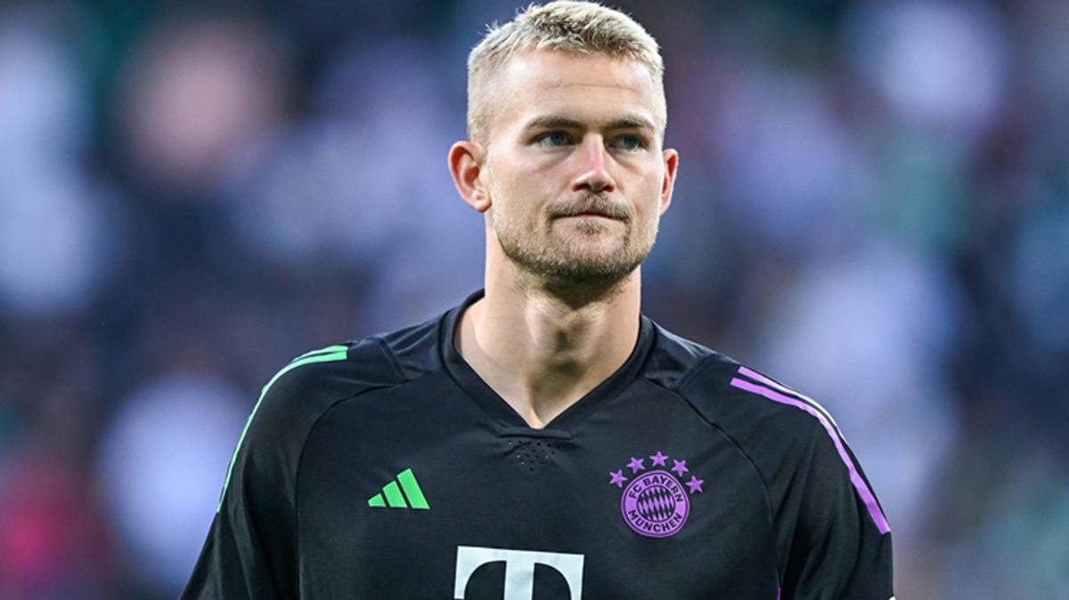 Bayern Mnih'e bir okta Matthijs de Ligt'ten geldi