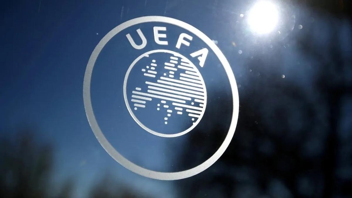 UEFA'dan Srbistan ve Karada'a ceza