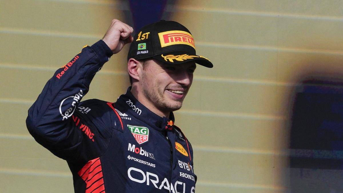 Max Verstappen, bu sezon Formula 1'de 17. yarn kazand