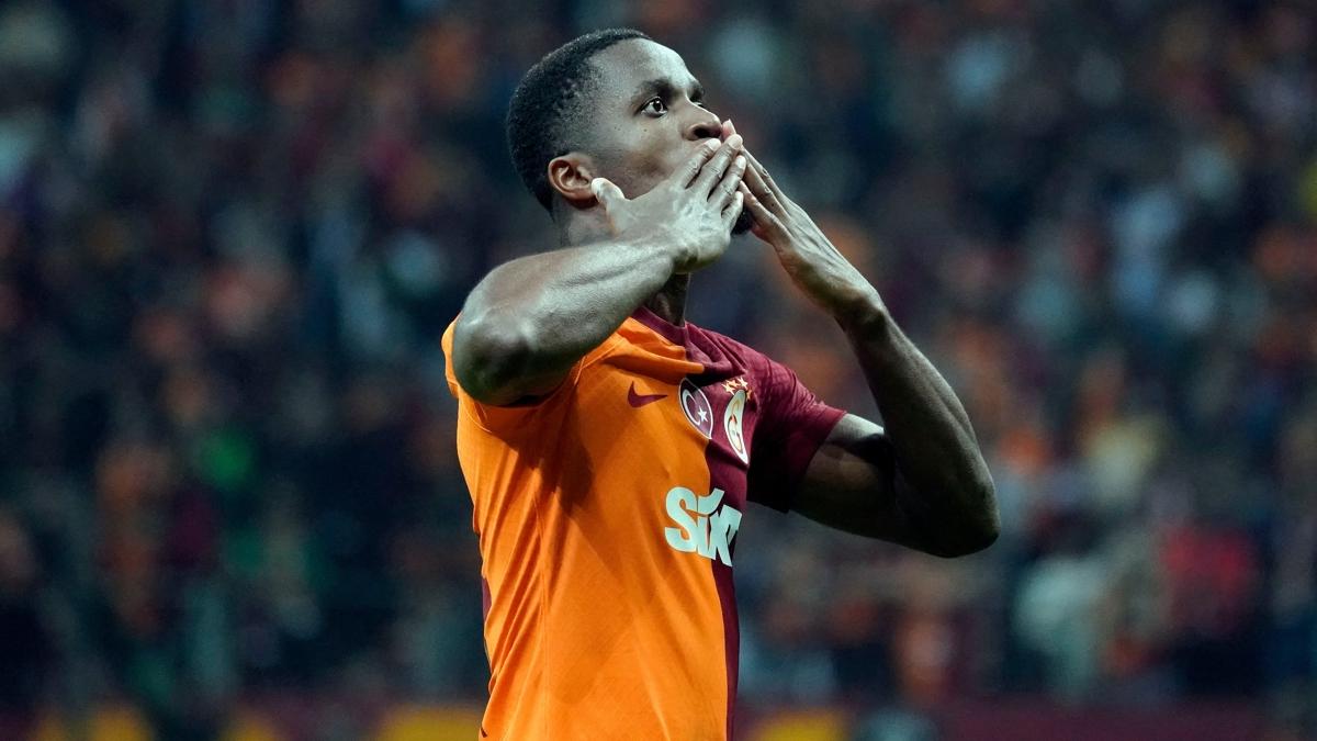 Okan Buruk'un gizli golcs Wilfried Zaha