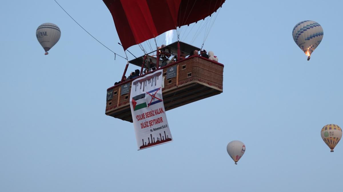 Kapadokya'da scak hava balonundan Filistin'e destek, srail'e tepki