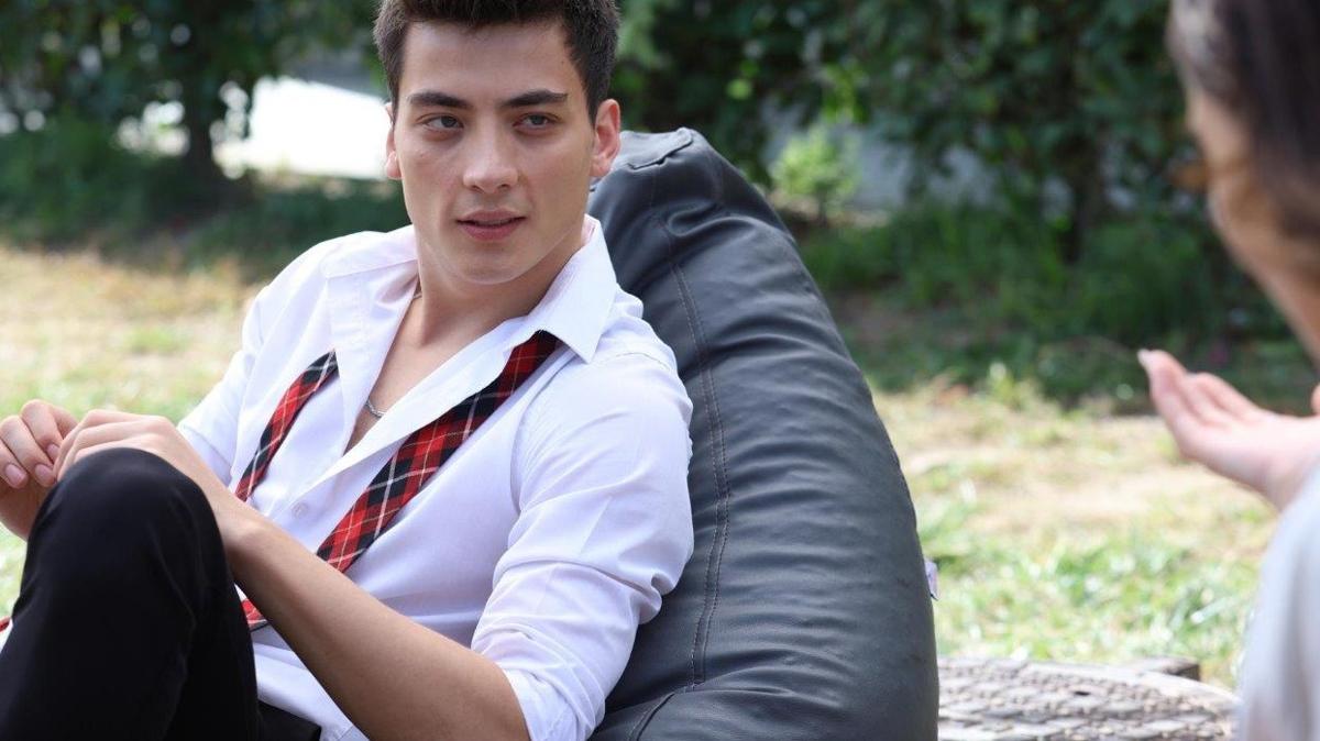 atakan zkaya asena giriken kardelerim aldatmak magazin fotoraflar resimleri