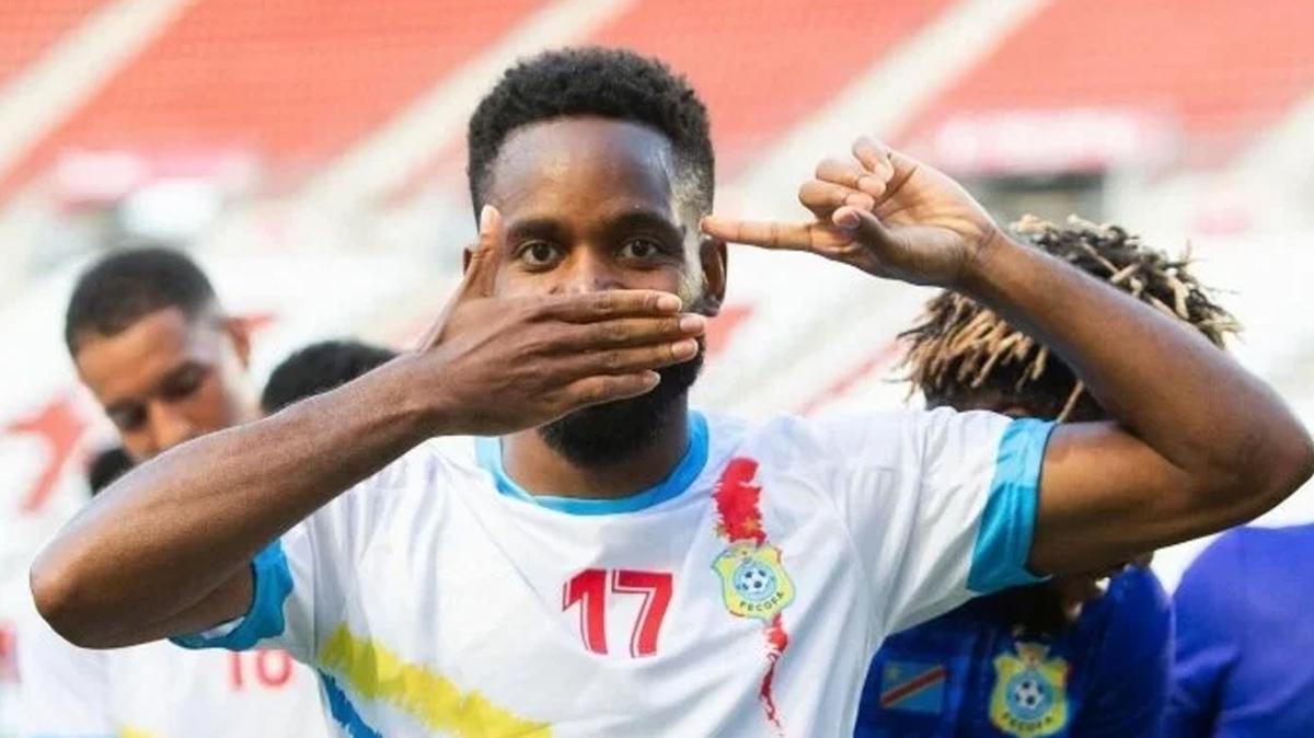 Cedric Bakambu oynad, Kongo zorlanmad