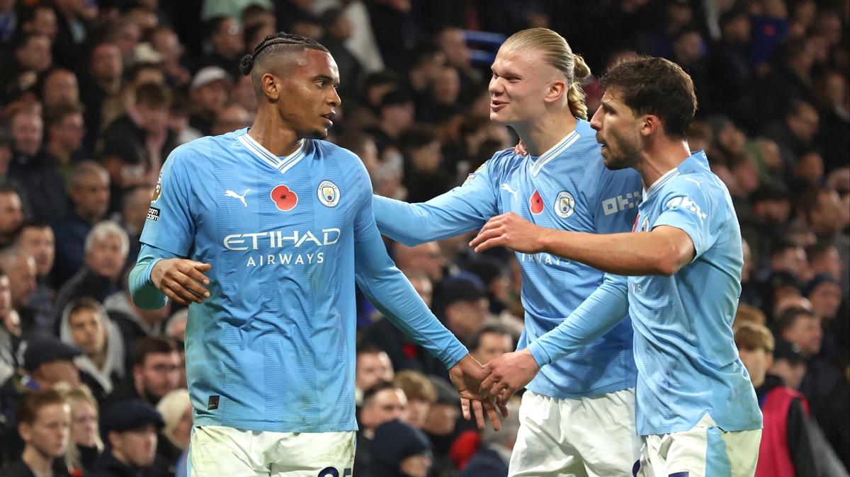 Manchester City, gelir ve karda rekor krd