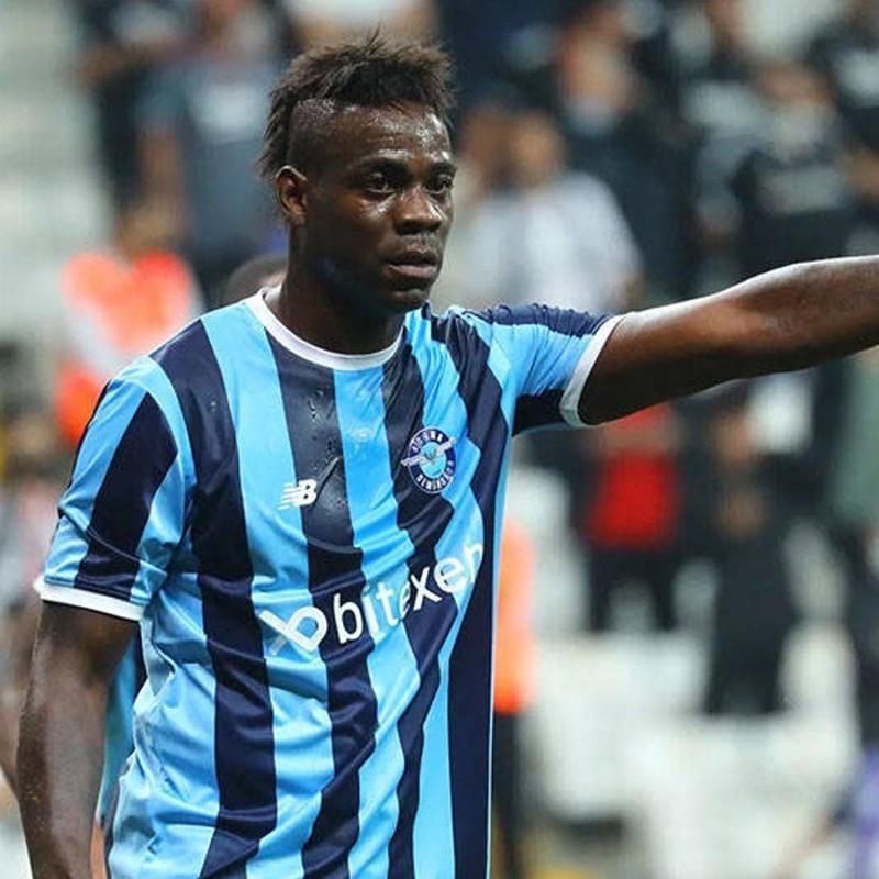 Adana Demirspor duyurdu! Mario Balotelli dizinden ameliyat oldu