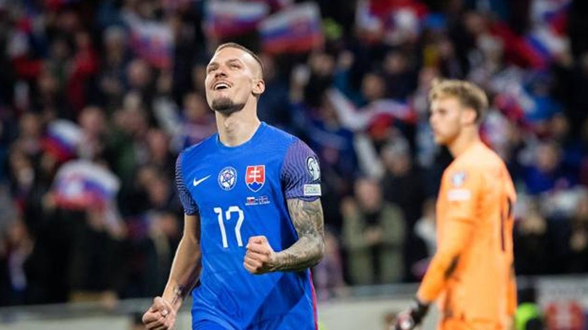 Slovakya, EURO 2024'e katılmayı garantiledi