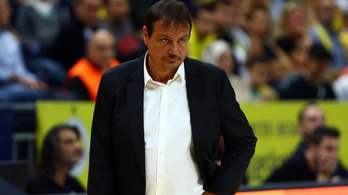 Ergin Ataman Panathinaikos ile birlikte tarihe geti!