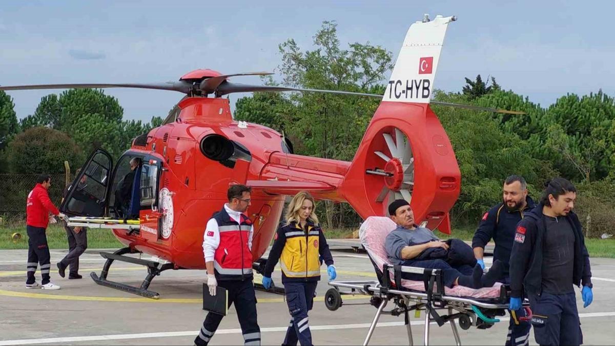 Samsun'da ambulans helikopter kalp krizi geiren hasta iin havaland