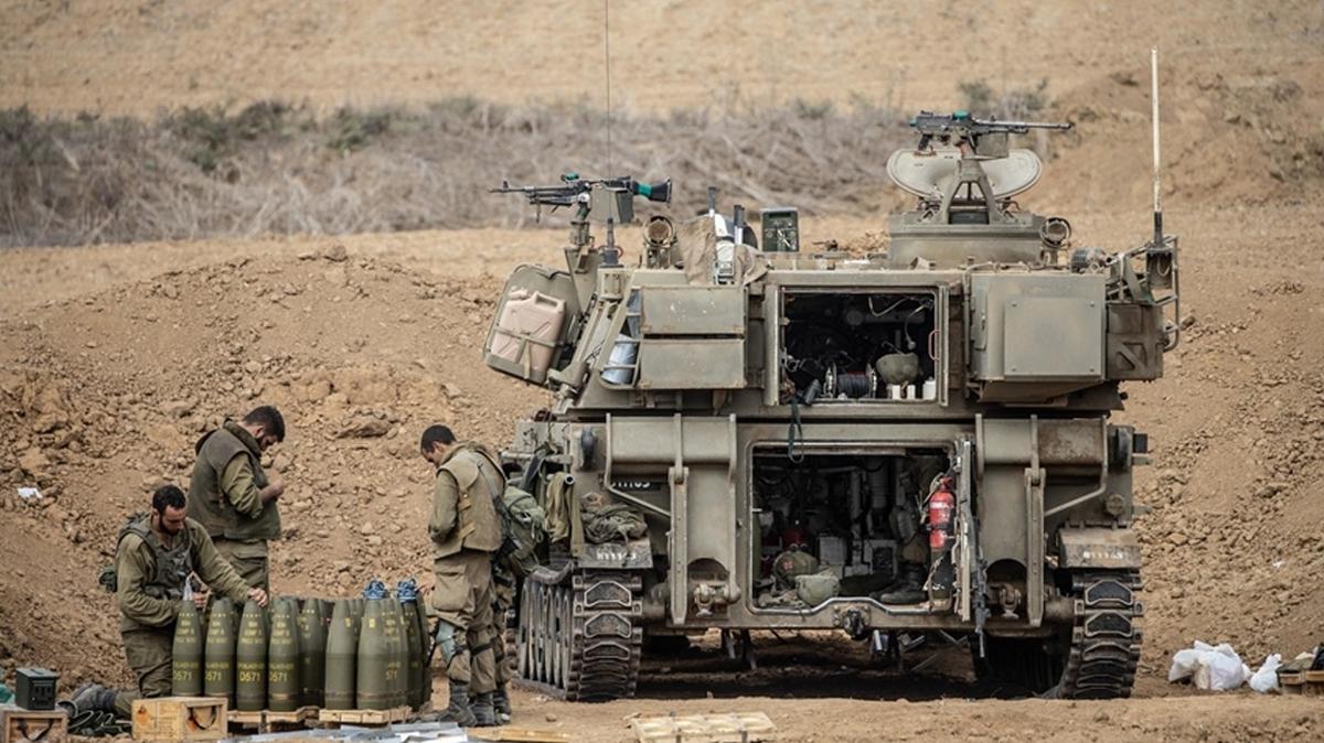 Gazze'de 3 İsrail askeri daha öldürüldü