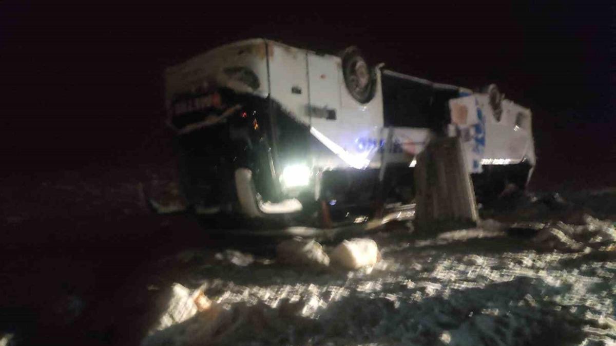 Bingöl'de peş peşe otobüs kazası!
