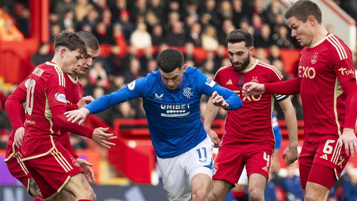 Rdvan Ylmaz oynamad, Rangers ile Aberdeen puanlar paylat