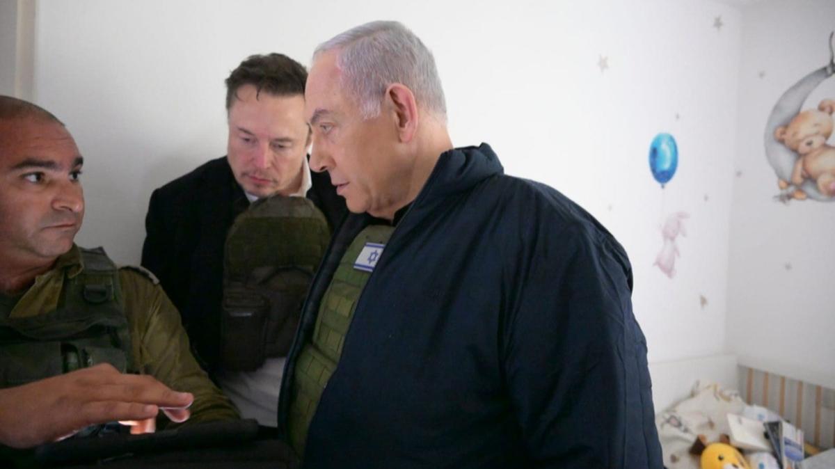 Elon Musk, Netanyahu ile Kfar Aza beldesine gitti