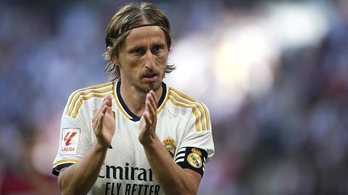 Luka Modric rekor krmaya hazrlanyor