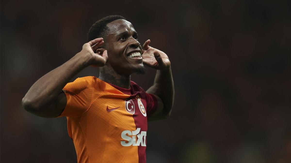 Wilfried Zaha Manchester United mana zel hazrlanacak