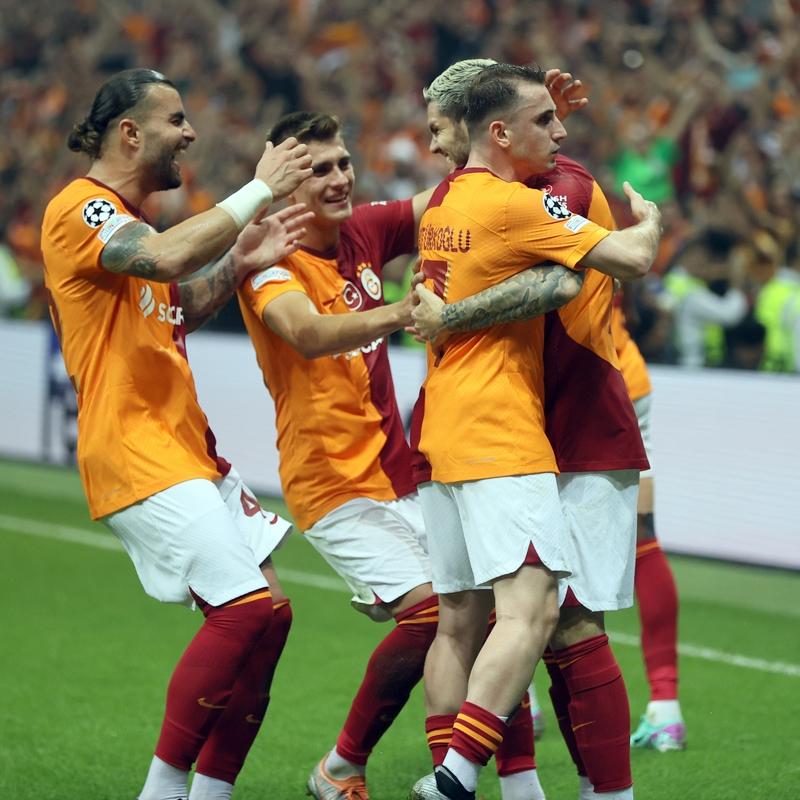Beşiktaş'tan Galatasaray'a yanıt: Müzemizde haram kupa yok - Son Dakika  Spor Haberleri