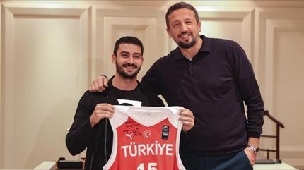 Hidayet T�rko�lu'nu y�llar onra duyguland�ran mektup