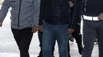 Yunanistan'a ka�acaklard�... Ter�r ��phelileri enselendi