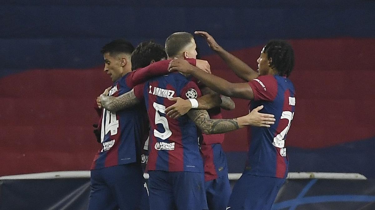 Barcelona son 16 hasretini bitirdi