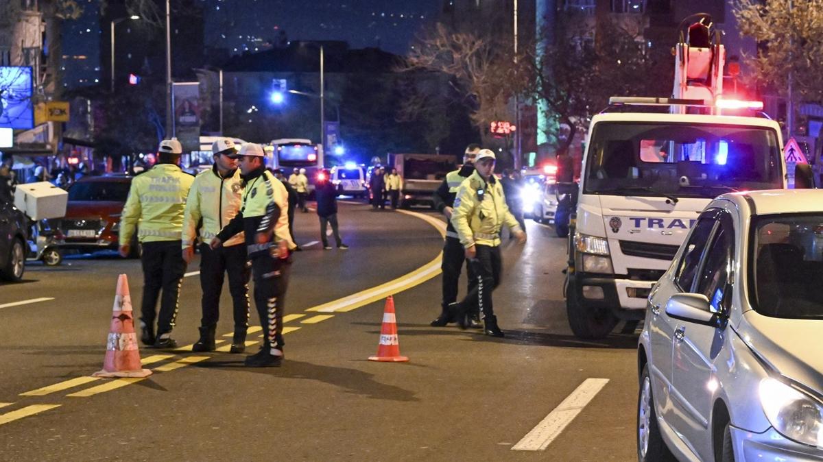 Bakan Gkta'n koruma polisi ehit oldu... "Yreimiz yand"